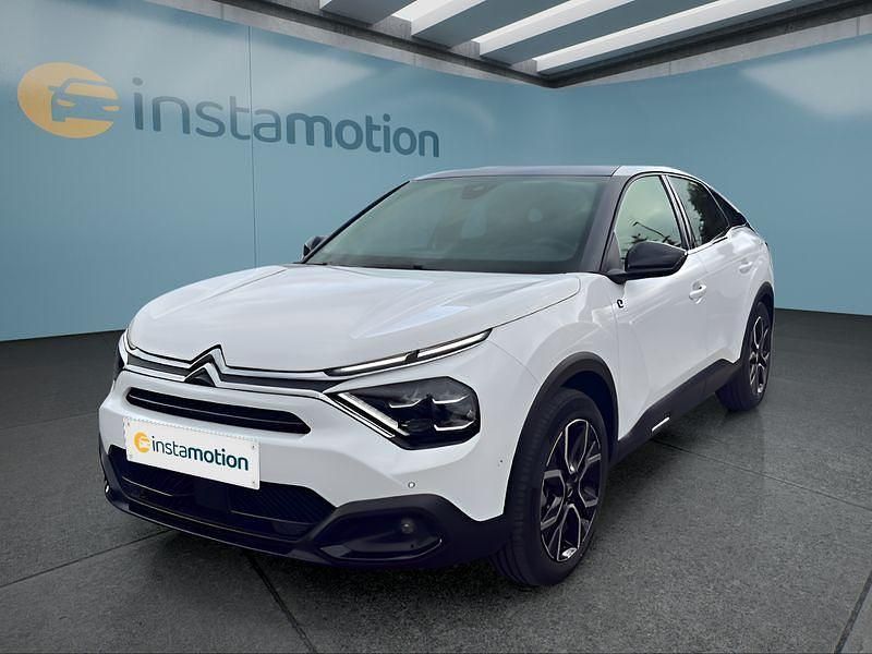 Weiß Gebraucht 2021 Citroën e-C4 Shine Limousine | 19.499 € (Etwas zu teuer) - Bild 1/4