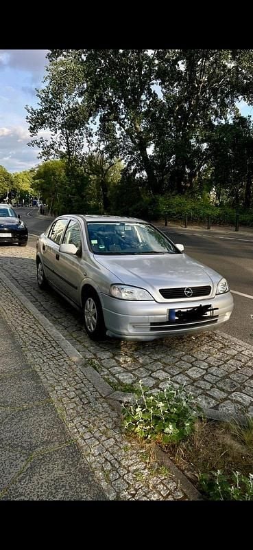 Gebraucht Opel Astra 75 PS (55 kW) 1999 Silber Kleinwagen