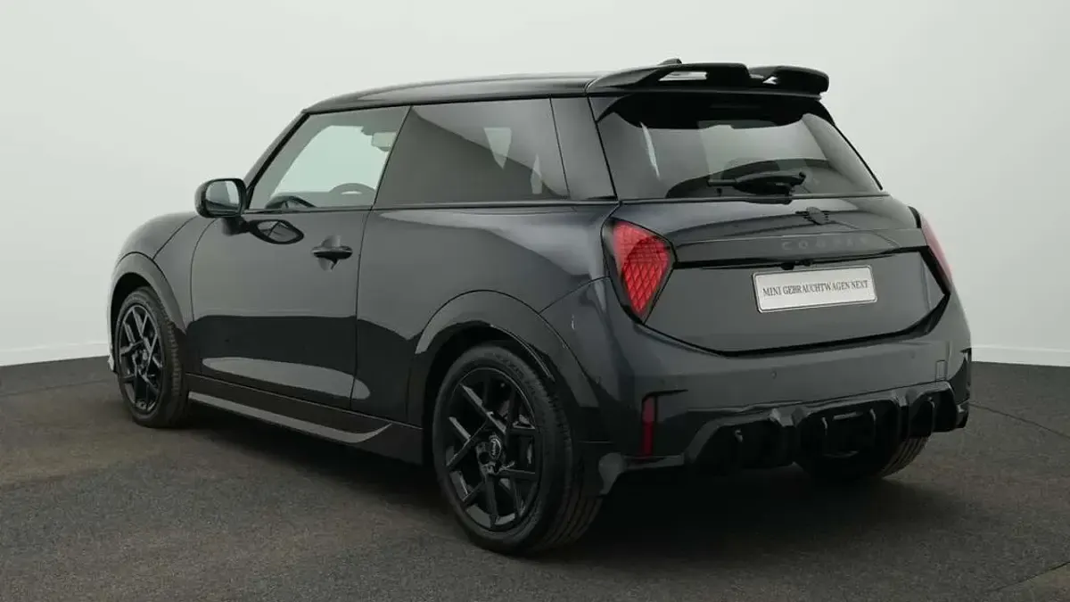 Gebraucht Mini John Cooper Works 156 PS (114 kW) 2025 Grau Kleinwagen