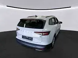 Gebraucht Skoda Enyaq iV Loft 108 kW (148 PS) 2023 Moonweiss metallic SUV