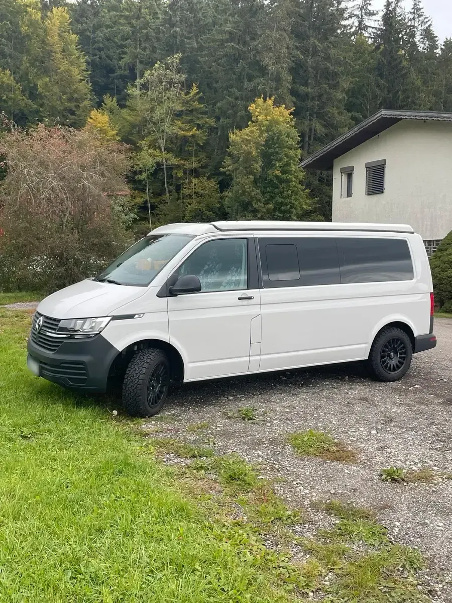 Gebraucht VW California California 150 PS (110 kW) 2024 Weiß Van
