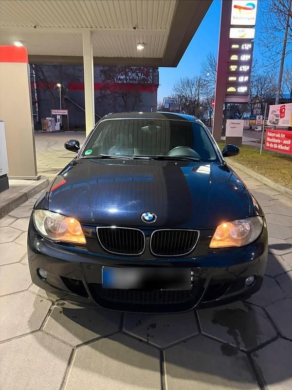 Gebraucht BMW 118 143 PS (105 kW) 2007 Schwarz Kleinwagen