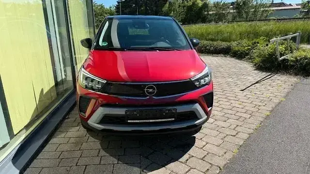 Gebraucht Opel Crossland Elegance 131 PS (96 kW) 2024 Rot SUV