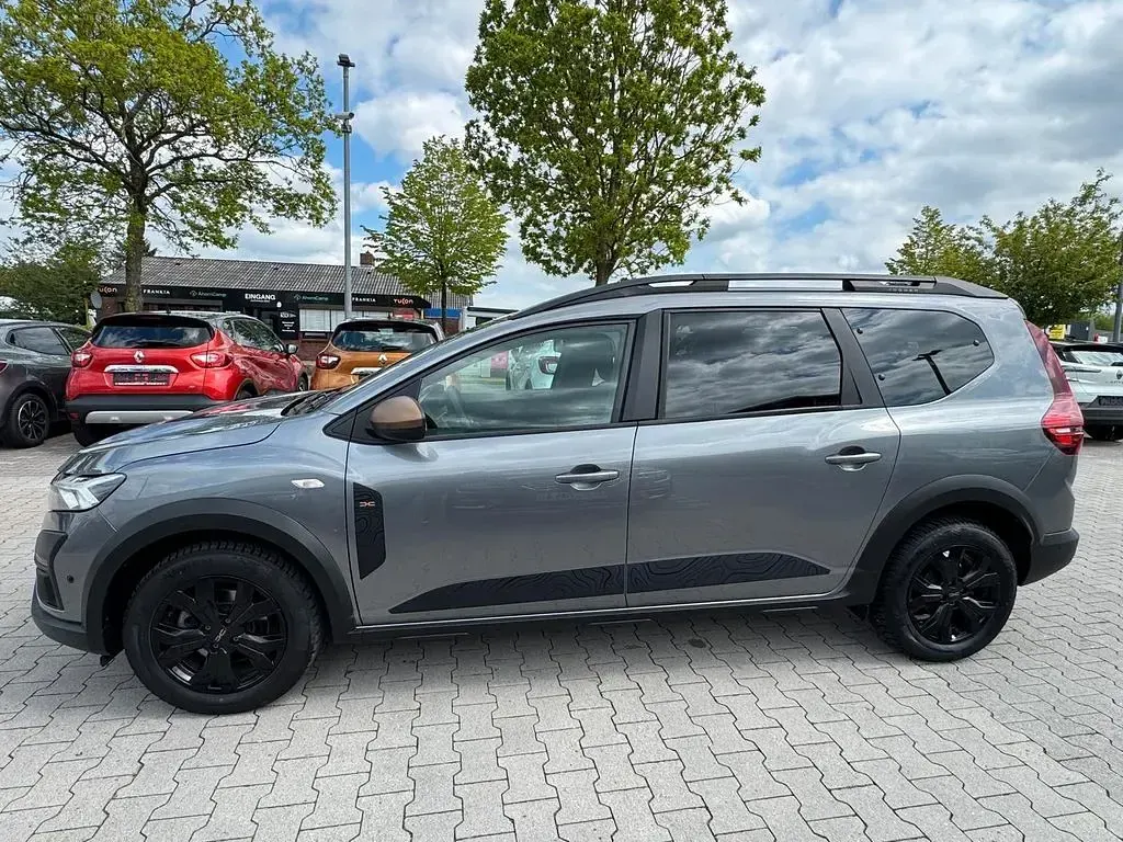 Gebraucht Dacia Jogger Extreme 110 PS (80 kW) 2024 Grau Van / Kleinbus