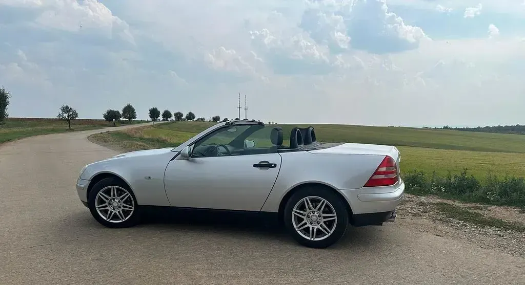 Gebraucht Mercedes SLK200 136 PS (100 kW) 1998 Silber Cabrio