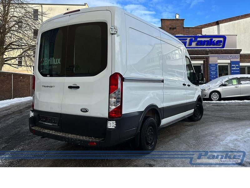 Gebraucht Ford Transit Trend 131 PS (96 kW) 2018 Frozen white Van / Kleinbus