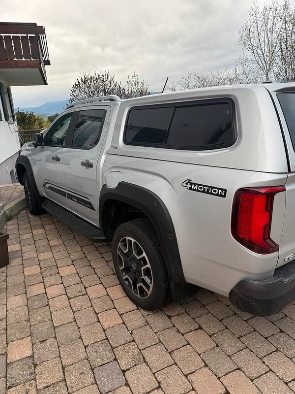 Grau Gebraucht 2023 VW Amarok PanAmericana Abholung | 40.900 € - Bild 1/4