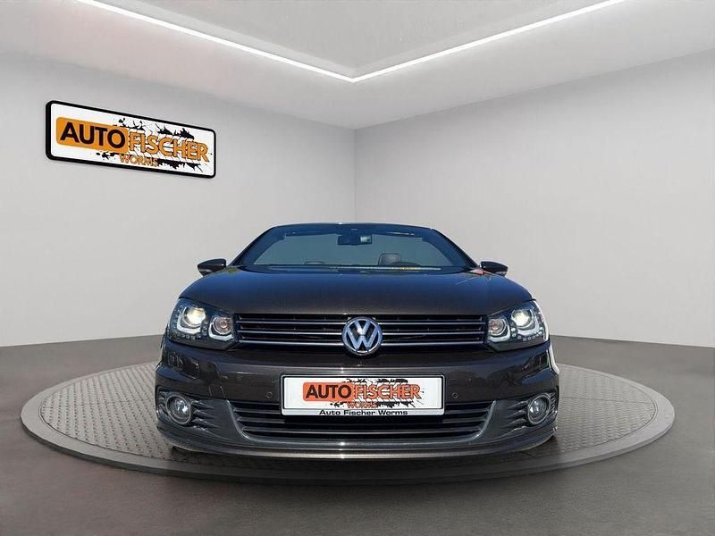 Gebraucht VW Eos Sportline 122 PS (89 kW) 2014 Schwarz Cabrio