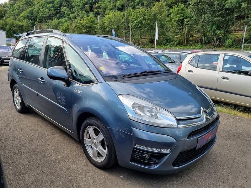 Grau Gebraucht 2011 Citroën C4 Picasso Van / Kleinbus | 6.990 € - Bild 1/4