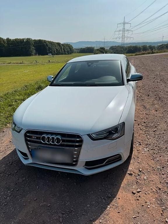 Weiß Gebraucht 2016 Audi S5 Sportback Sport Kleinwagen | 26.900 € (Fairer Preis) - Bild 1/4