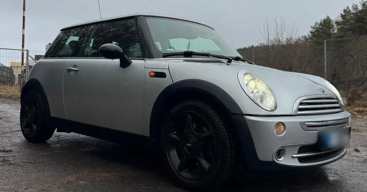 Usata Mini Cooper 120 CV (88 kW) 2004 Argento Utilitaria