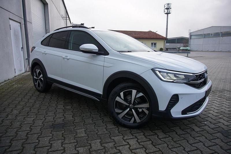 Pure weiß Neu 2025 VW Taigo SUV | 24.950 € (Superpreis) - Bild 1/4