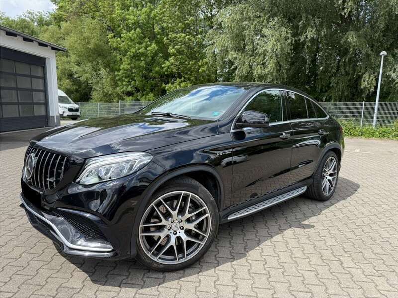 Obsidianschwarz metalliclack Gebraucht 2018 Mercedes GLE63 AMG AMG Coupé | 51.980 € (Fairer Preis) - Bild 1/4