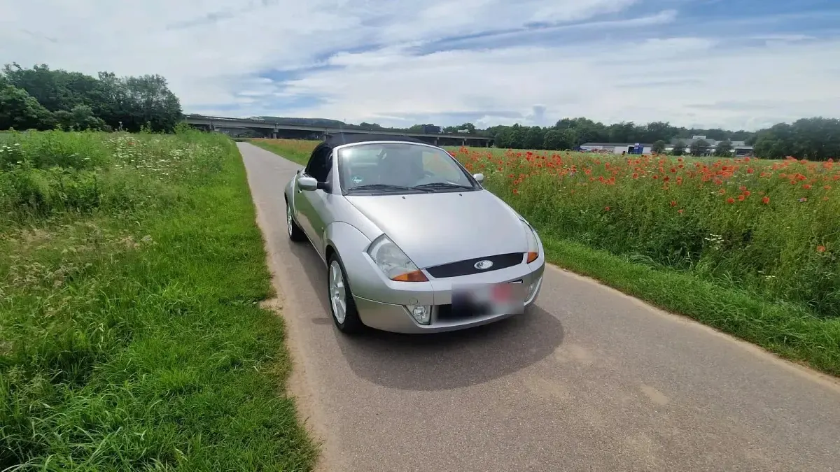 Gebraucht Ford StreetKa 95 PS (69 kW) 2004 Silber Cabrio