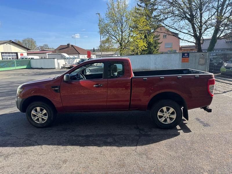 Gebraucht Ford Ranger XL 150 PS (110 kW) 2014 Rot Pickup