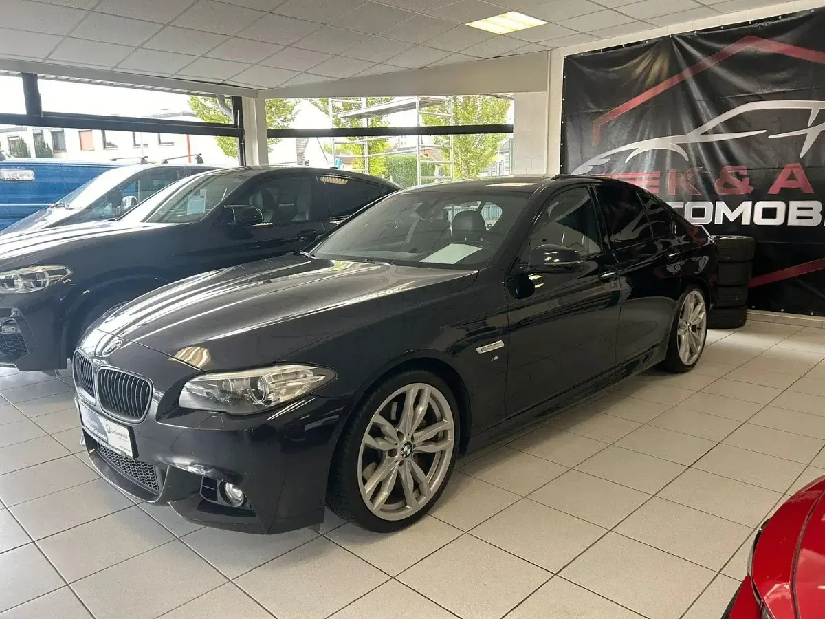 Gebraucht BMW 525 M Sport 218 PS (160 kW) 2015 Schwarz Limousine