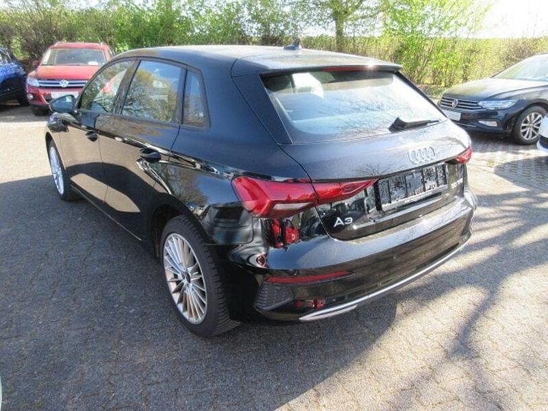 Gebraucht Audi A3 Advanced Plus 110 PS (80 kW) 2023 Schwarz Limousine