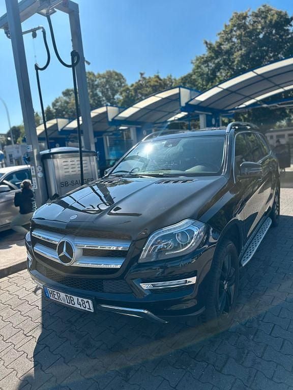 Schwarz Gebraucht 2013 Mercedes GL350 SUV | 27.000 € (Teuer) - Bild 1/4