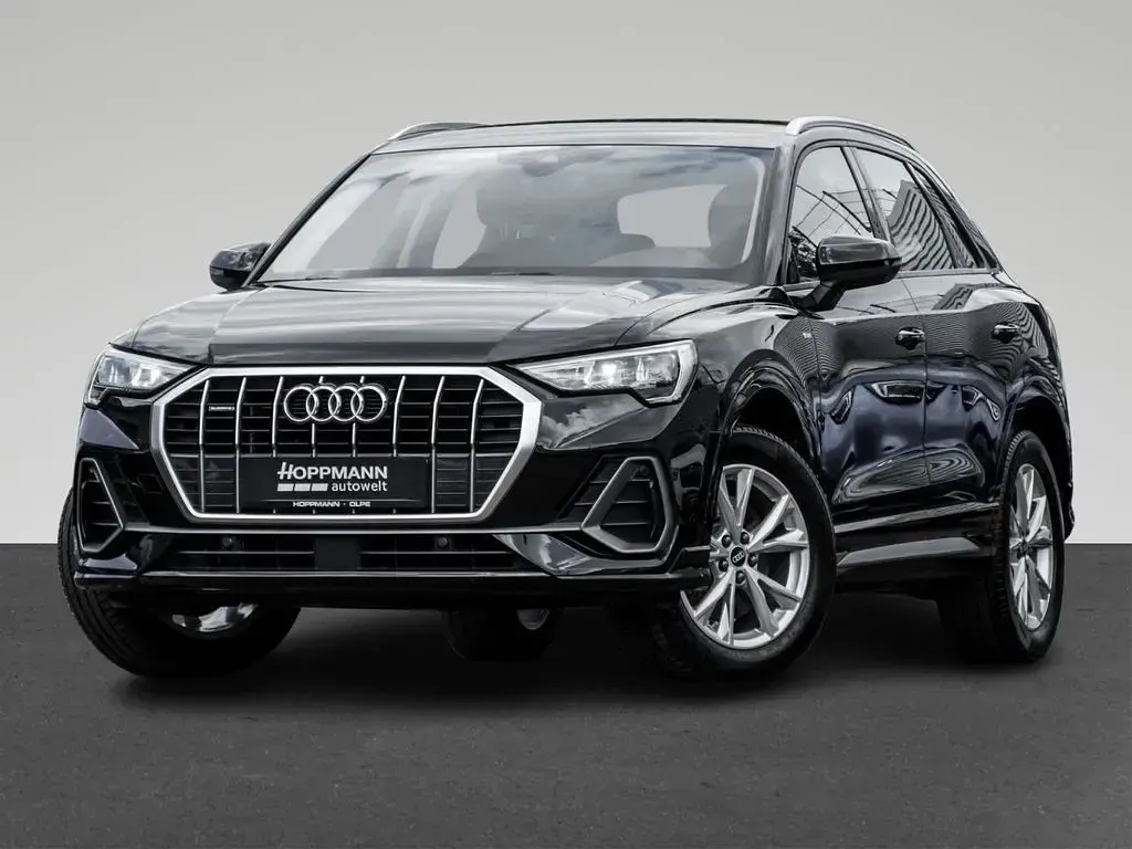 Gebraucht Audi Q3 S-Line 245 PS (180 kW) 2021 Mythosschwarz metallic SUV