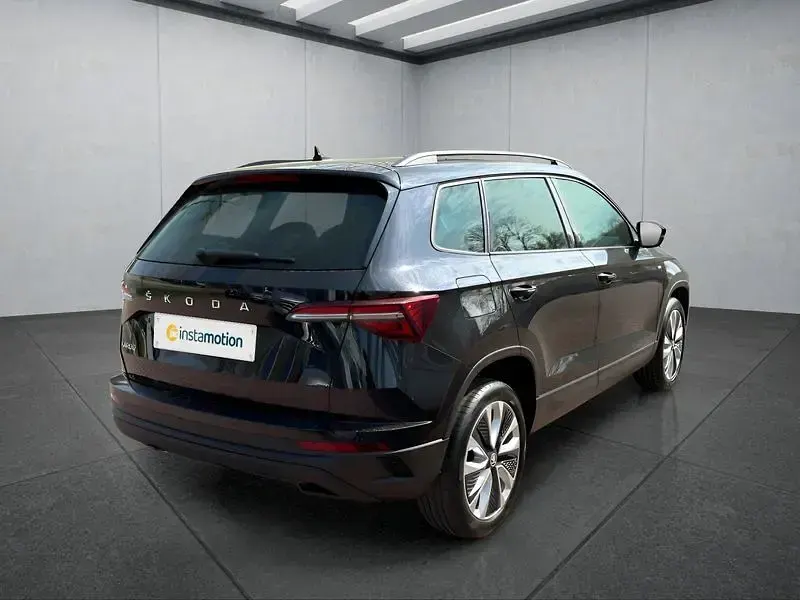 Gebraucht Skoda Karoq 150 PS (110 kW) 2023 Schwarz SUV