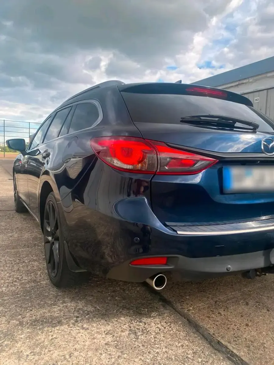 Gebraucht Mazda 6 175 PS (128 kW) 2015 Blau Kombi