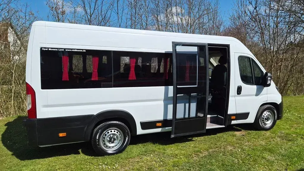 Neu Opel Movano 179 PS (131 kW) 2026 Weiß Van