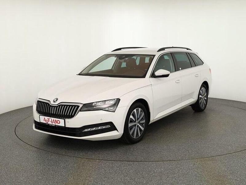 Gebraucht Skoda Superb 200 PS (147 kW) 2021 Weiß Kombi