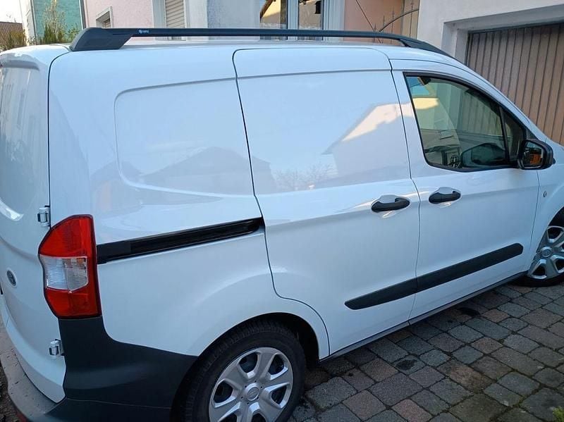Gebraucht Ford Transit 75 PS (55 kW) 2023 Weiß Limousine