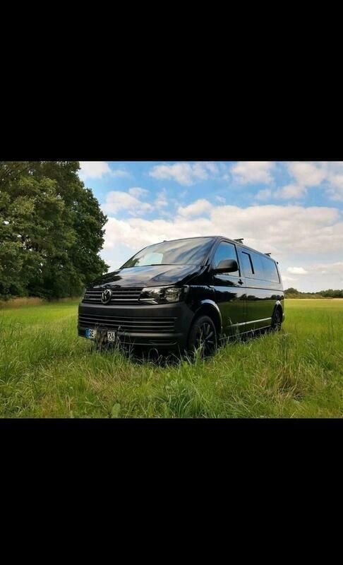 Schwarz Gebraucht 2016 VW T6 Van | 35.000 € - Bild 1/4