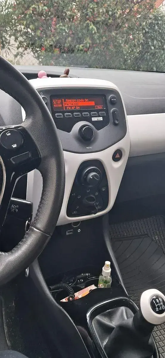 Gebraucht Peugeot 108 69 PS (50 kW) 2014 Weiß Kleinwagen