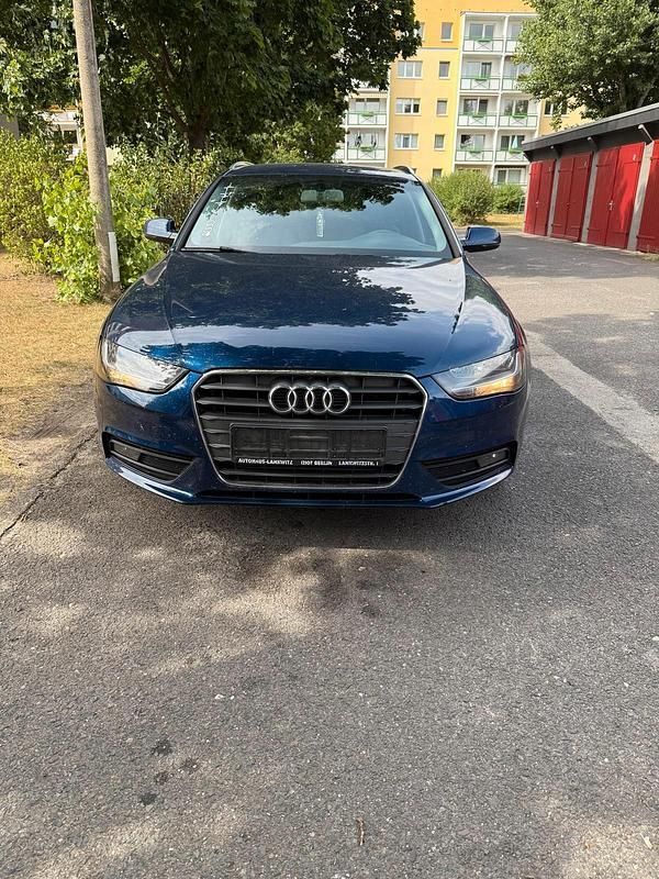 Gebraucht 2012 Audi A4 Kombi | 8.500 € (Fairer Preis) - Bild 1/4