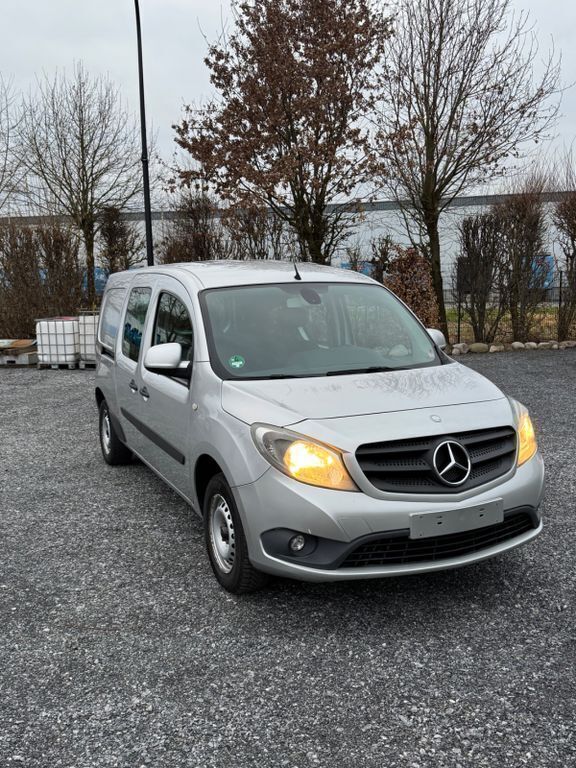 Gebraucht Mercedes Citan 111 110 PS (80 kW) 2013 Silber Limousine