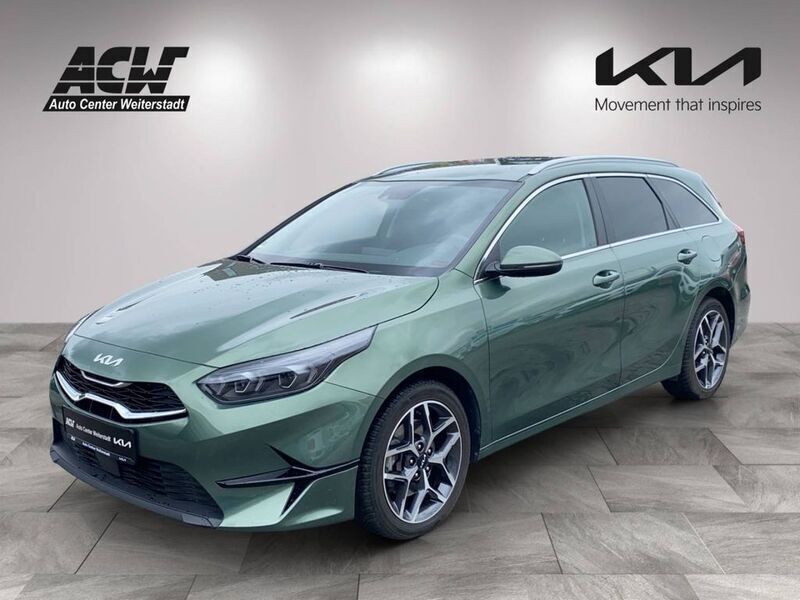 Experience green Gebraucht 2022 Kia Ceed Sportswagon Spirit Kombi | 23.477 € (Fairer Preis) - Bild 1/4
