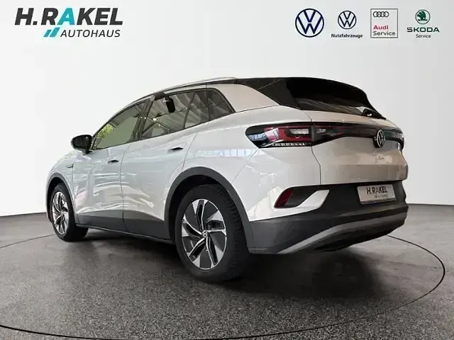 Begagnad VW ID.4 Pro Performance 150 kW (204 HK) 2022 Vit SUV