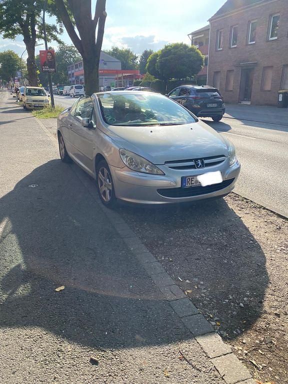 Gebraucht 2005 Peugeot 307 CC Tendance Cabrio | 1.700 € (Guter Preis) - Bild 1/4