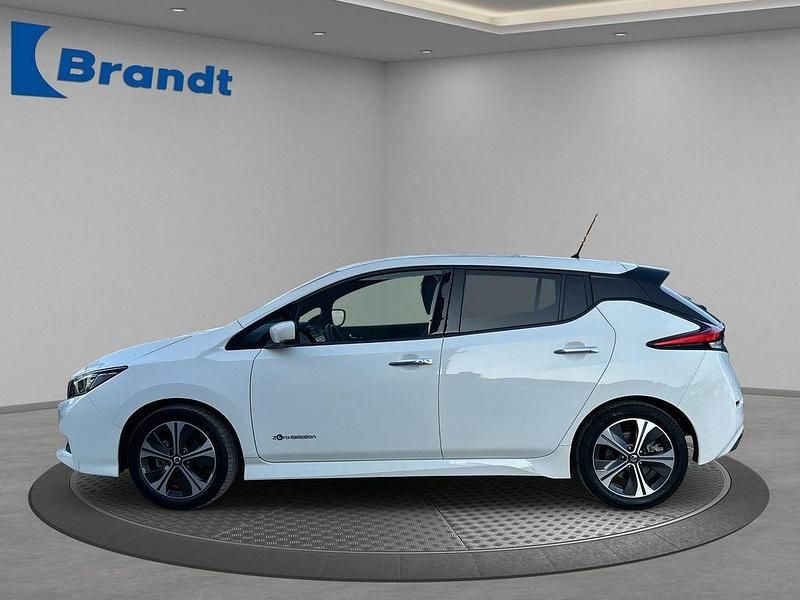 Gebraucht Nissan Leaf Tekna 110 kW (150 PS) 2019 Weiß Kleinwagen