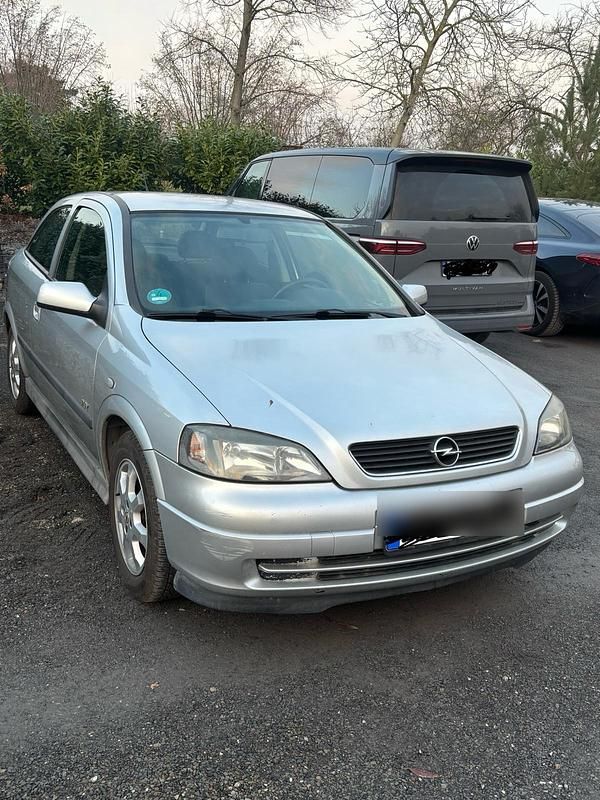 Silber Gebraucht 2003 Opel Astra Kleinwagen | 600 € (Superpreis) - Bild 1/4