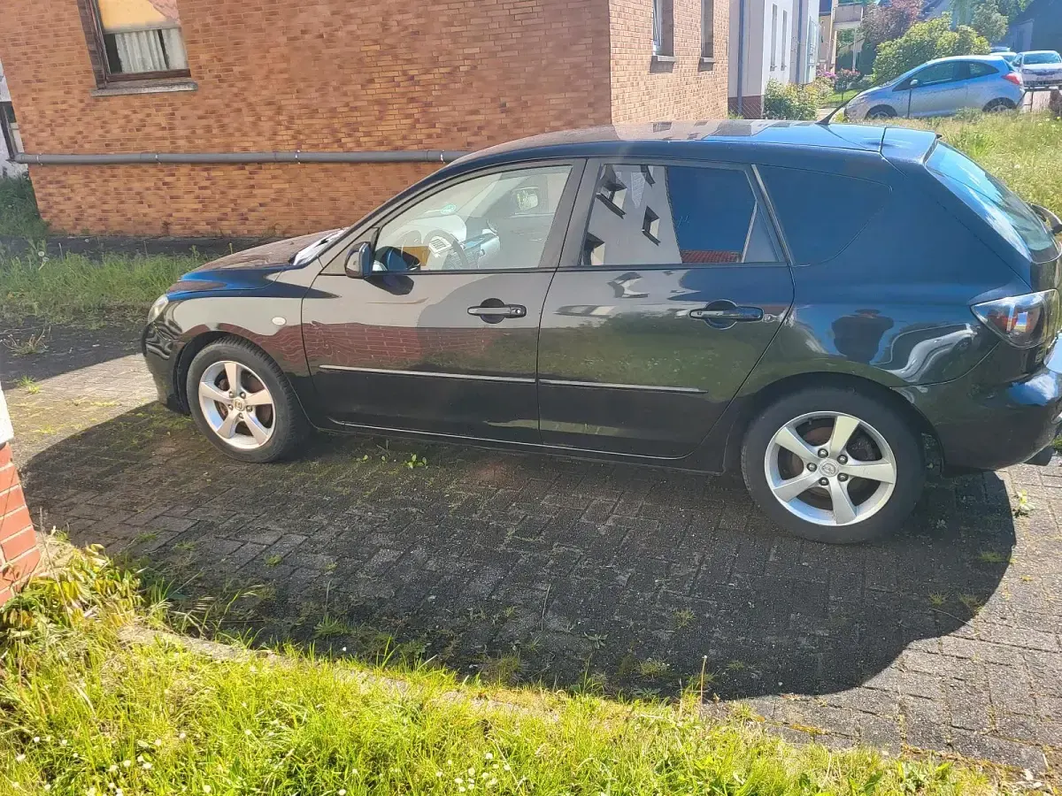 Gebraucht Mazda 3 116 PS (85 kW) 2006 Schwarz Limousine