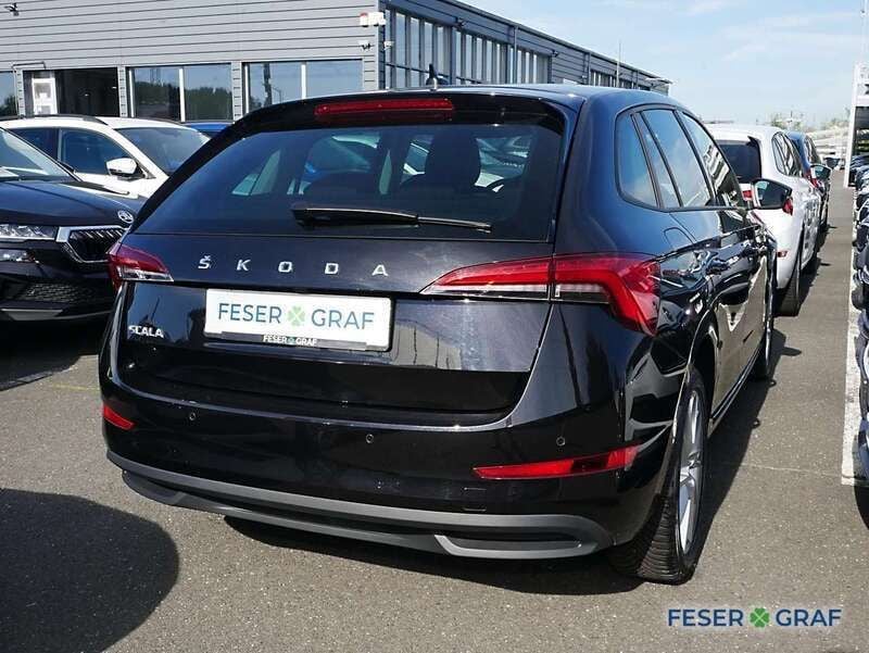 Gebraucht Skoda Scala Style 110 PS (80 kW) 2023 Blackmagicperleffekt Kleinwagen