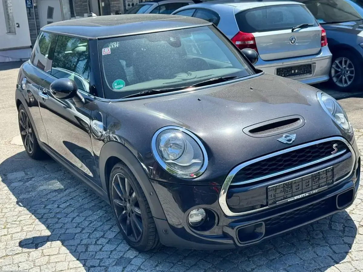 Gebraucht Mini Cooper S 192 PS (141 kW) 2014 Iced chocolate Kleinwagen