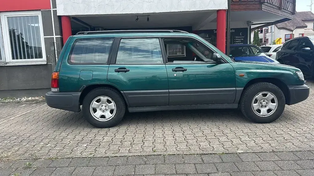 Gebraucht Subaru Forester 125 PS (91 kW) 1999 Grün SUV