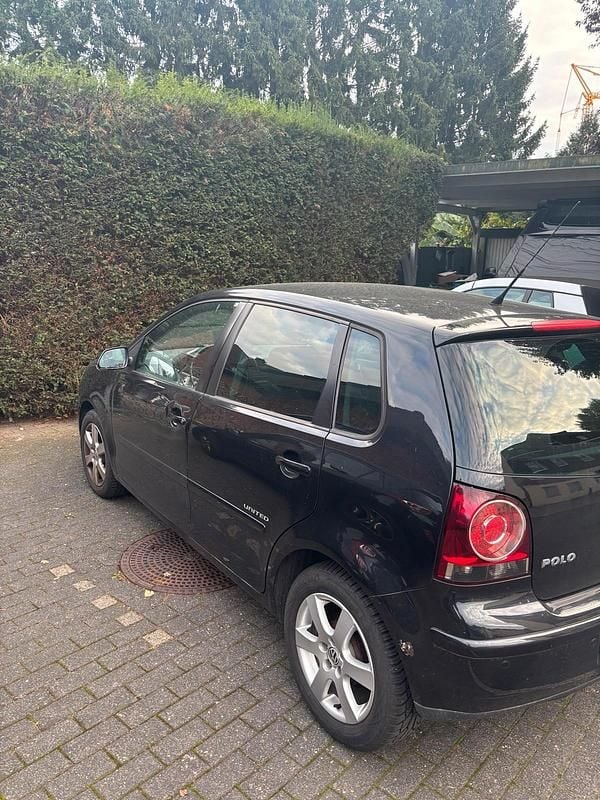 Schwarz Gebraucht 2008 VW Polo Kleinwagen | 700 € (Superpreis) - Bild 1/4
