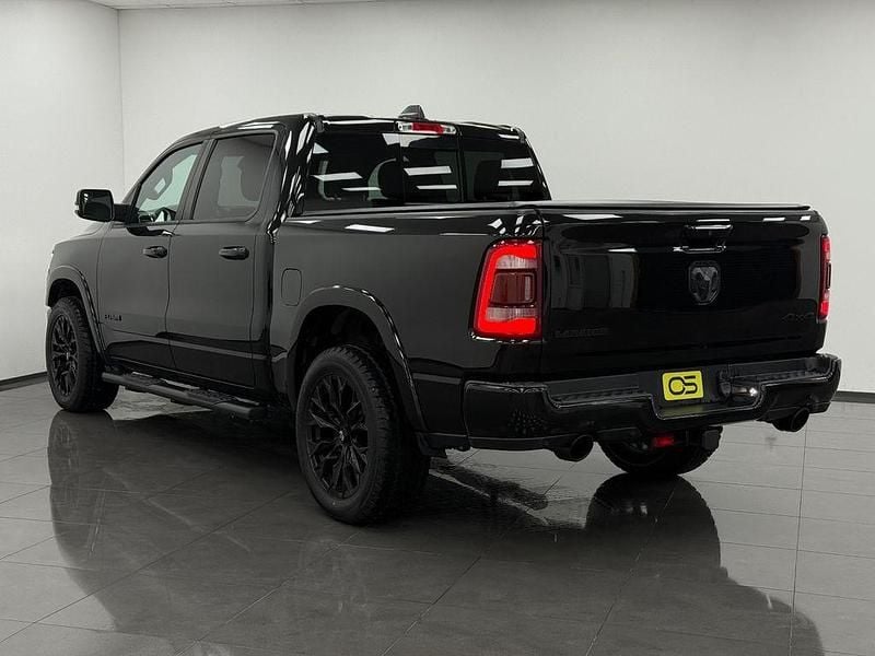 Second-hand Dodge Ram 401 CP (294 kW) 2022 Negru Pickup