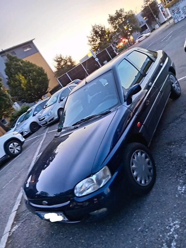 Blau Gebraucht 1998 Ford Escort Kleinwagen | 550 € (Superpreis) - Bild 1/4
