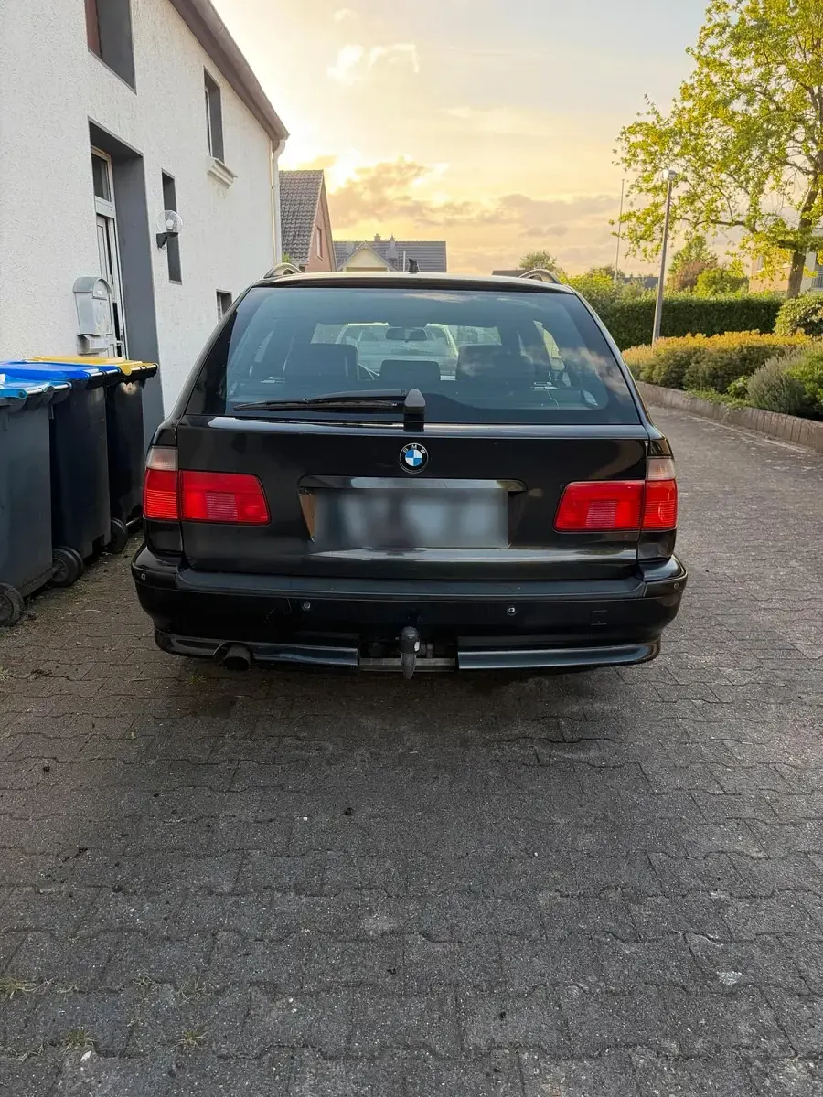 Gebraucht BMW 528 M Sport 193 PS (141 kW) 1997 Schwarz Kombi