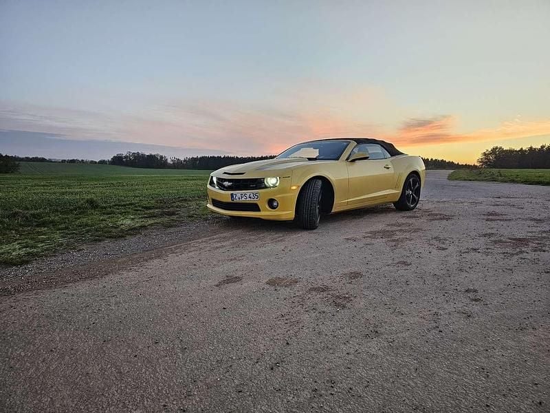 Gebraucht Chevrolet Camaro 405 PS (297 kW) 2013 Gelb Cabrio