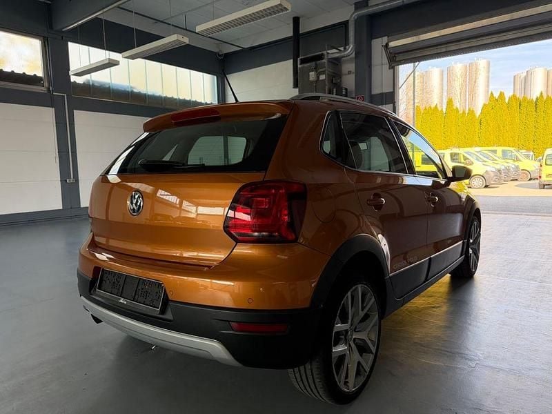 Gebraucht VW Polo Cross 110 PS (80 kW) 2015 Orange Kleinwagen