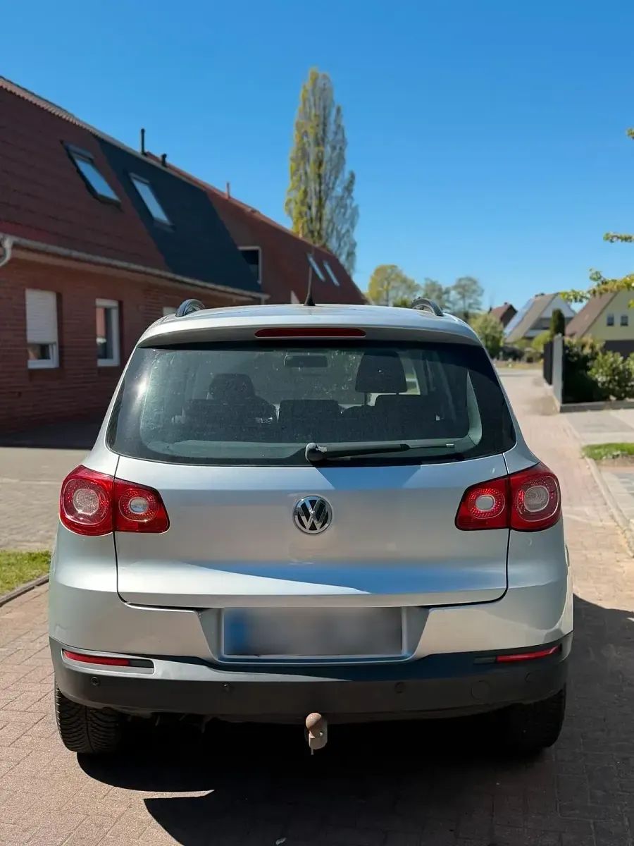 Używany VW Tiguan 150 KM (110 kW) 2009 Srebrny SUV