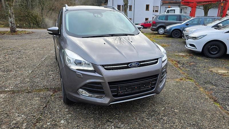 Gebraucht Ford Kuga 182 PS (133 kW) 2013 Grau SUV