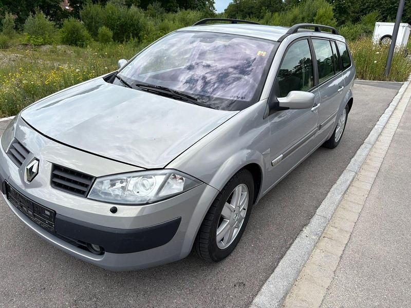 Gebraucht Renault Mégane GrandTour 120 PS (88 kW) 2003 Grau Kombi